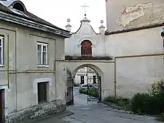 .