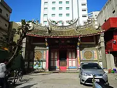 一新社聖真寶殿