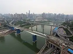 从渝中区牛角沱拍摄的嘉陵江北岸