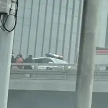 四通橋抗議者被帶上警車