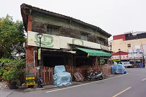 旗山洪家繡樓
