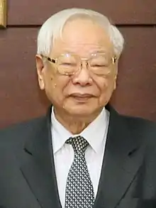 司法院院長：翁岳生（任期屆滿）