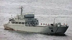 駐港部隊的074型登陆舰