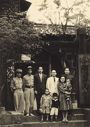 1951樂信·瓦旦與湯守仁於阿里山賓館