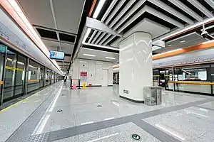 站台