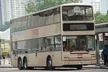 配Berkhof車身的猛獅24.310