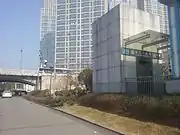 河東湘江岸邊湘江中路站