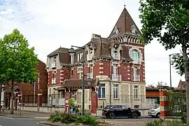 城市圈公共社区办公大楼