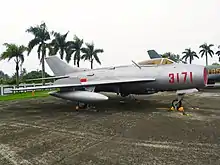 范園焱駕駛之MiG-19戰鬥偵察機
