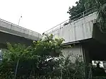 渡船街天橋近油麻地警署的預留位，供日後擴寬時使用。