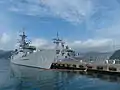 2013年中正軍港營區開放活動開幕式前，停泊12號碼頭的濟陽級鳳陽軍艦（左，FFG-933）與子儀軍艦（右）。