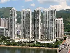 河畔花園