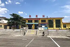 怀柔站站房（2020年6月）