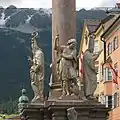 Von Süden (von l.n.r.): Kassian, 圣乔治、维吉吕