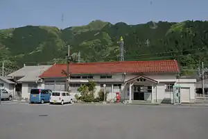根雨站站舍外貌（2008年5月）
