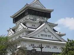 重建天守