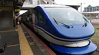 停靠於倉吉車站的超級白兔號列車