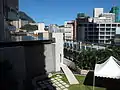 50米室外泳池及四樓花園