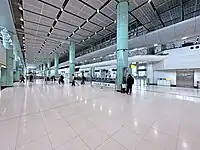 票務大堂，付費區（2023年1月）