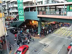 從旺角新行人天橋網絡望向旺角道與通菜街交界（2011年）
