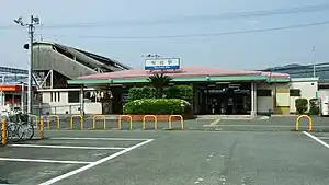 西出口車站大樓