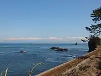 自雨晴海岸越過富山灣看見的立山連峰