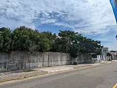 北側外圍牆