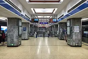 崇文门站2号线站台崇文门站5号线站台