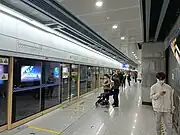 6号线往纺织城站站台 (2023年4月)