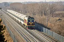 路線：滨洲線(尚未電氣化)列車：东风4D型柴油机车牽引K7202次