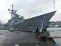 2017年敦睦遠航訓練支隊訪問基隆，停泊東五號碼頭的張騫軍艦艦首。
