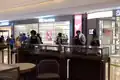 防暴警察第4次到場，商店落閘