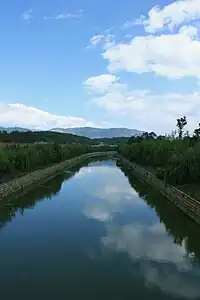 安宁市温泉街道（原温泉镇）白塔村附近的螳螂川河段