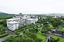 慈濟科技大學智耕樓(教師辦公大樓)