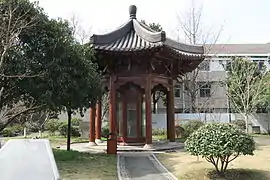 木构防护亭