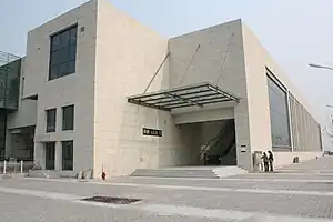 小淀站D出入口（2012年10月）