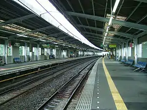 車站月台此圖片需要更新。 (2020年7月24日)請更新本文以反映近況和新增内容。完成修改後請移除本模板。