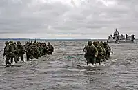 防衛聯盟的部隊於2010年與美國海軍陸戰隊的演習