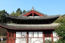 大殿东侧面