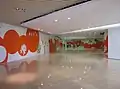 地下食肆及1樓商場內所有店舖尚未開業（2010年）